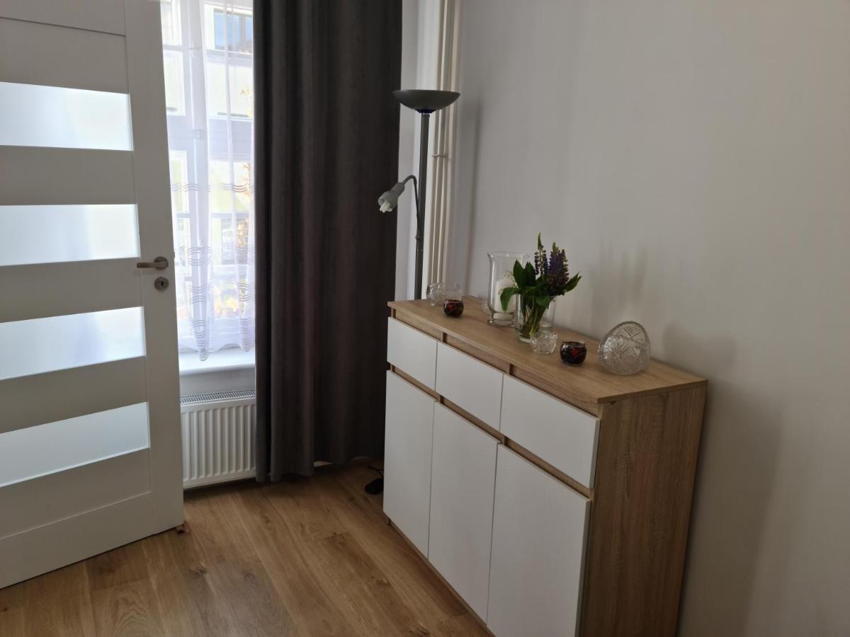 Apartament De Luxe Emily Jelenia Góra Exteriör bild