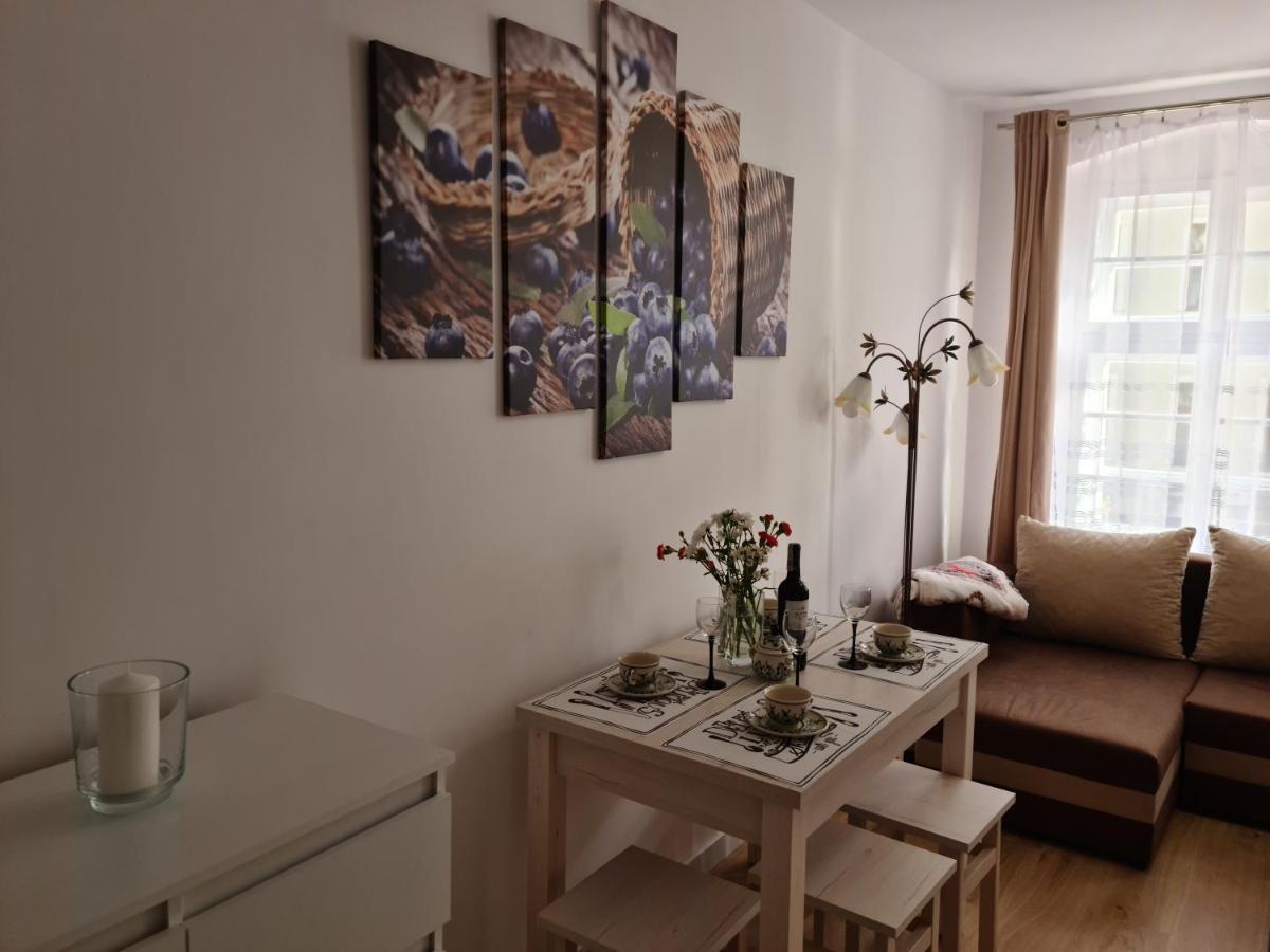 Apartament De Luxe Emily Jelenia Góra Exteriör bild