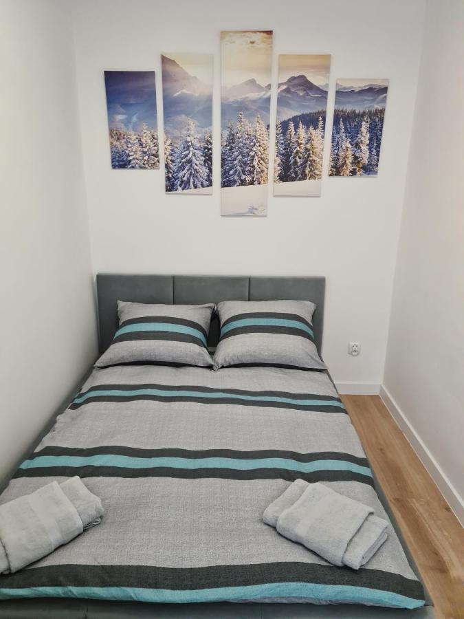 Apartament De Luxe Emily Jelenia Góra Exteriör bild